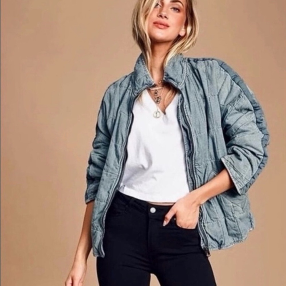 Free People Women’s Dolman Quilted Jacket - Picture 2 of 12